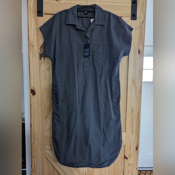 Gap Utility Pop Over Dress - Picture 1 of 2